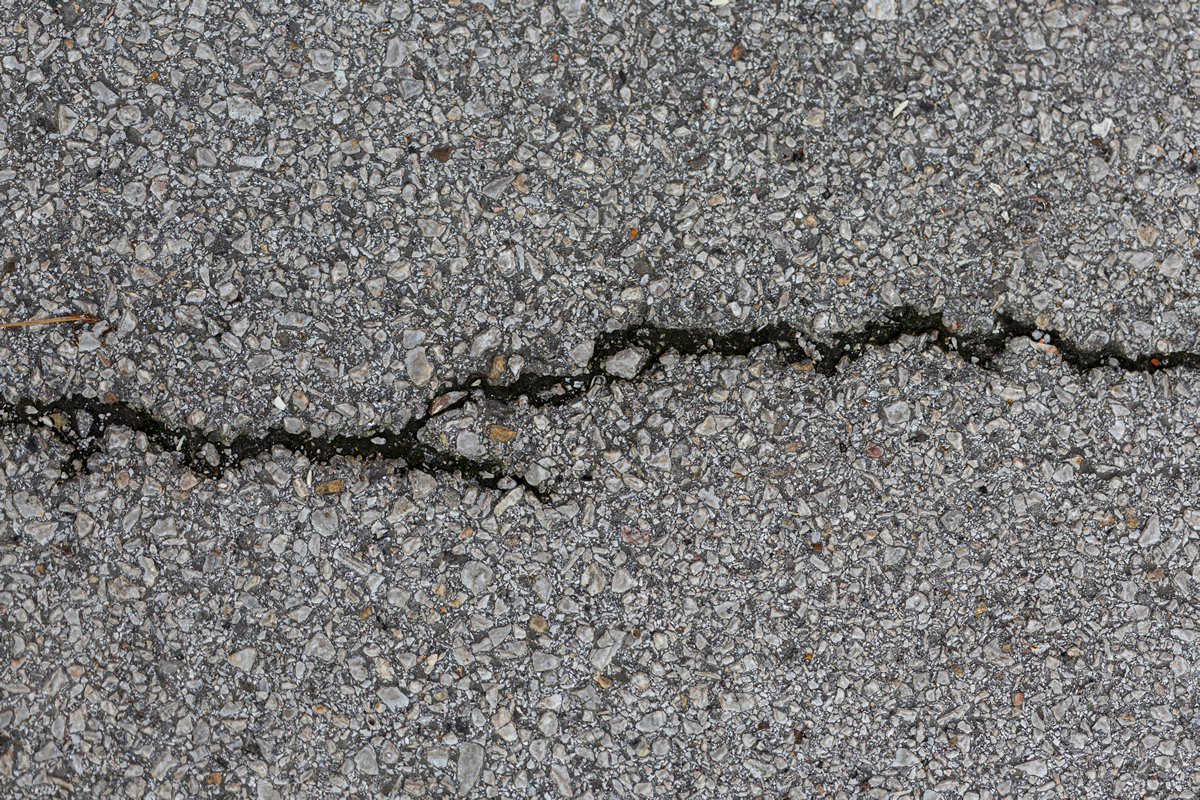 Six Types of Cracks in Your Asphalt that Require Immediate Repairs