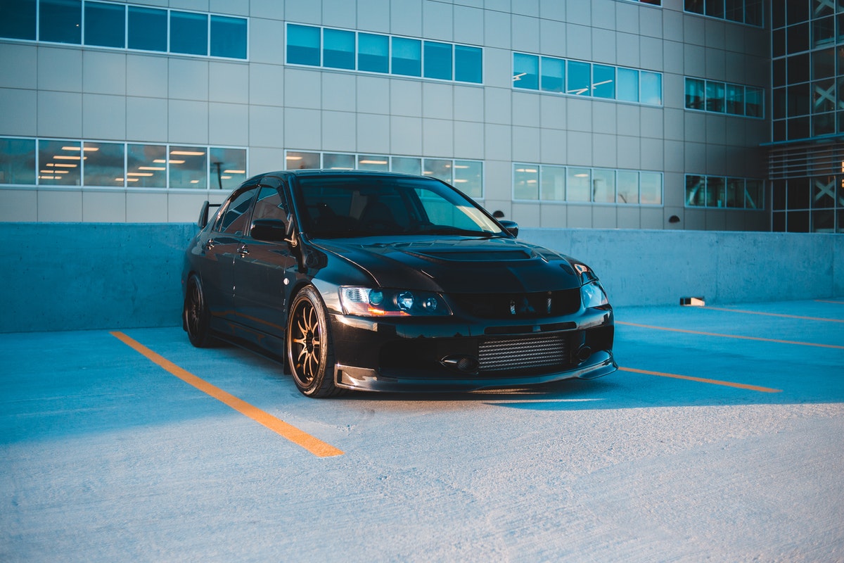 Six Tips to Maintain Your Paved Parking Lot