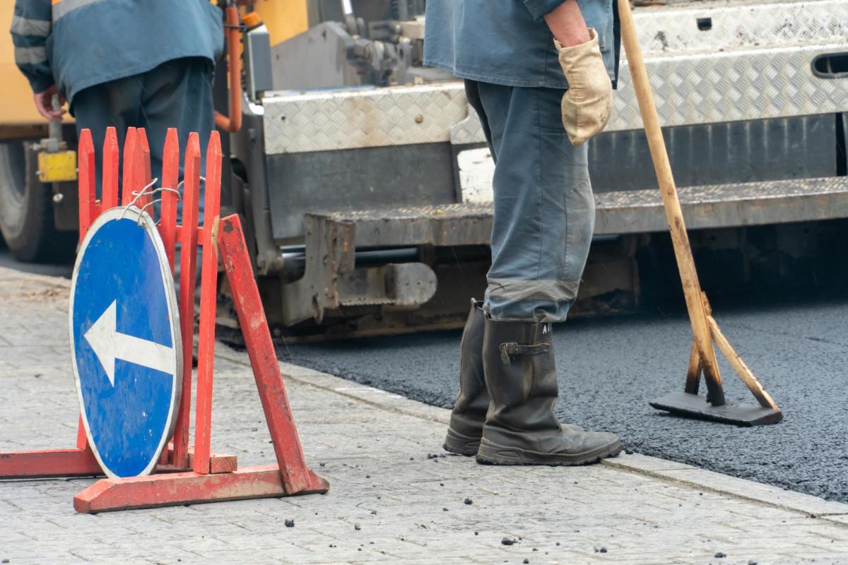 6 Qualities to Look for in a Commercial Asphalt Contractors