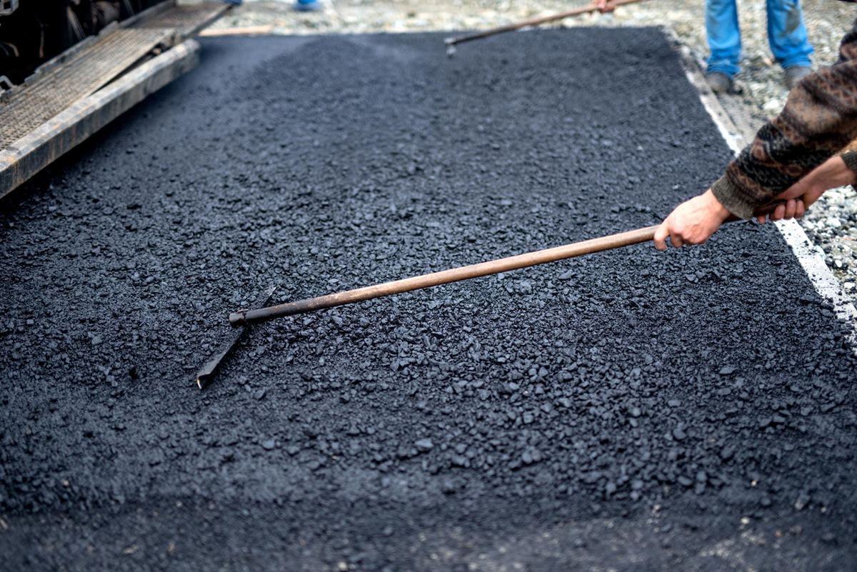 Understanding the Benefits and Limitations of Sealcoating