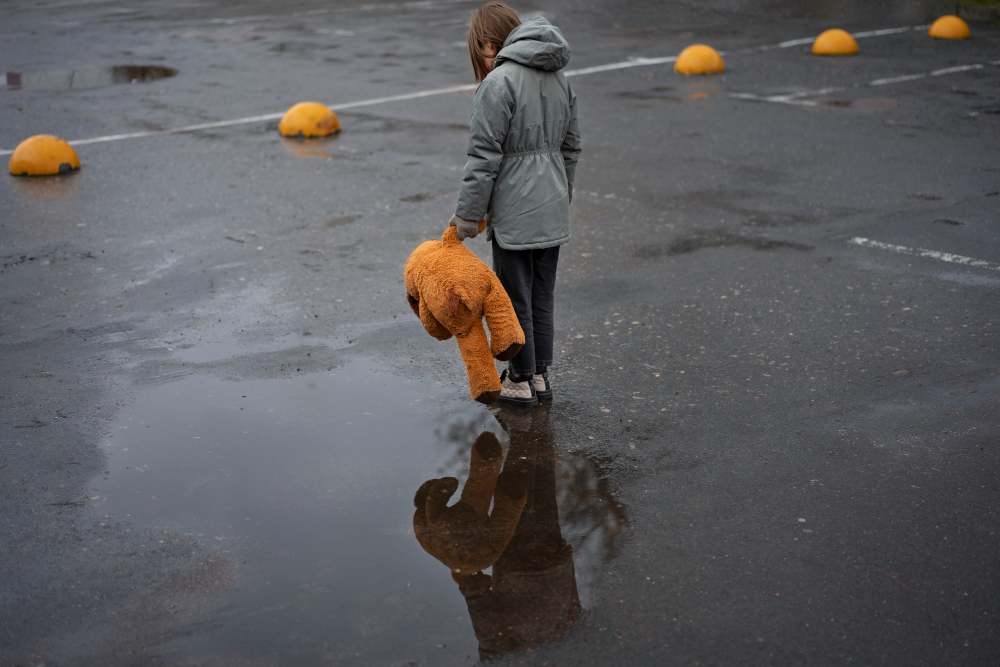 Preventing Puddles in Asphalt Parking Lots: The Key to Sustainable Business Spaces