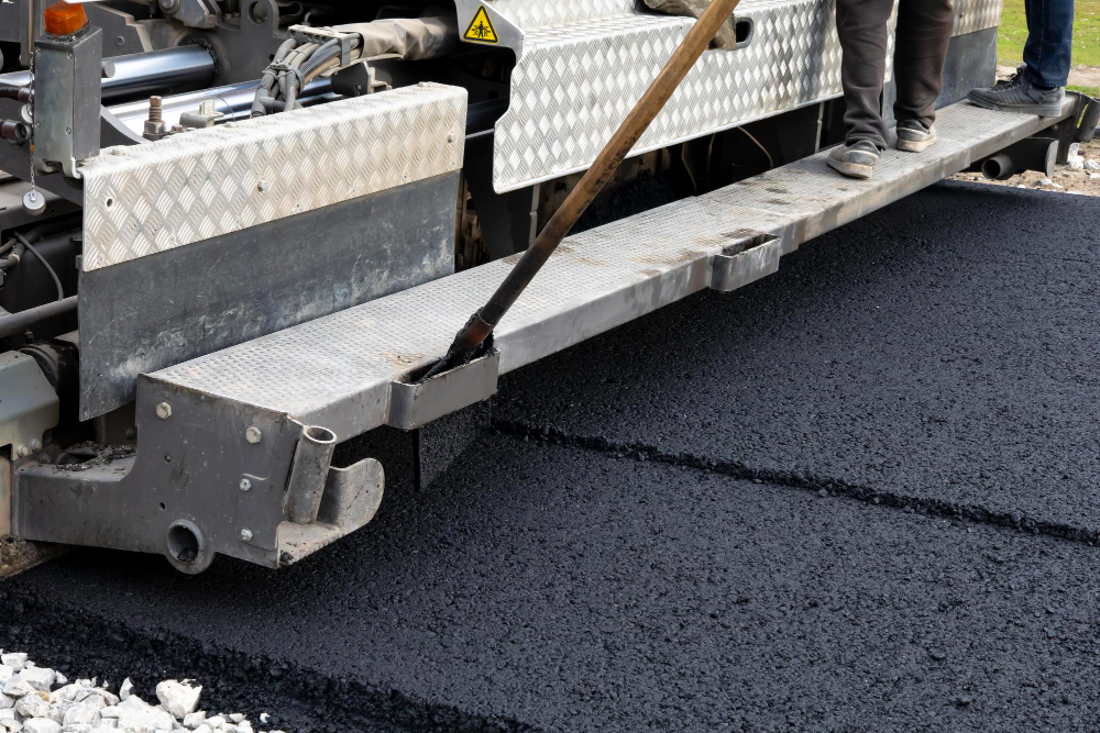 Does Temperature Matter for Asphalt Paving?